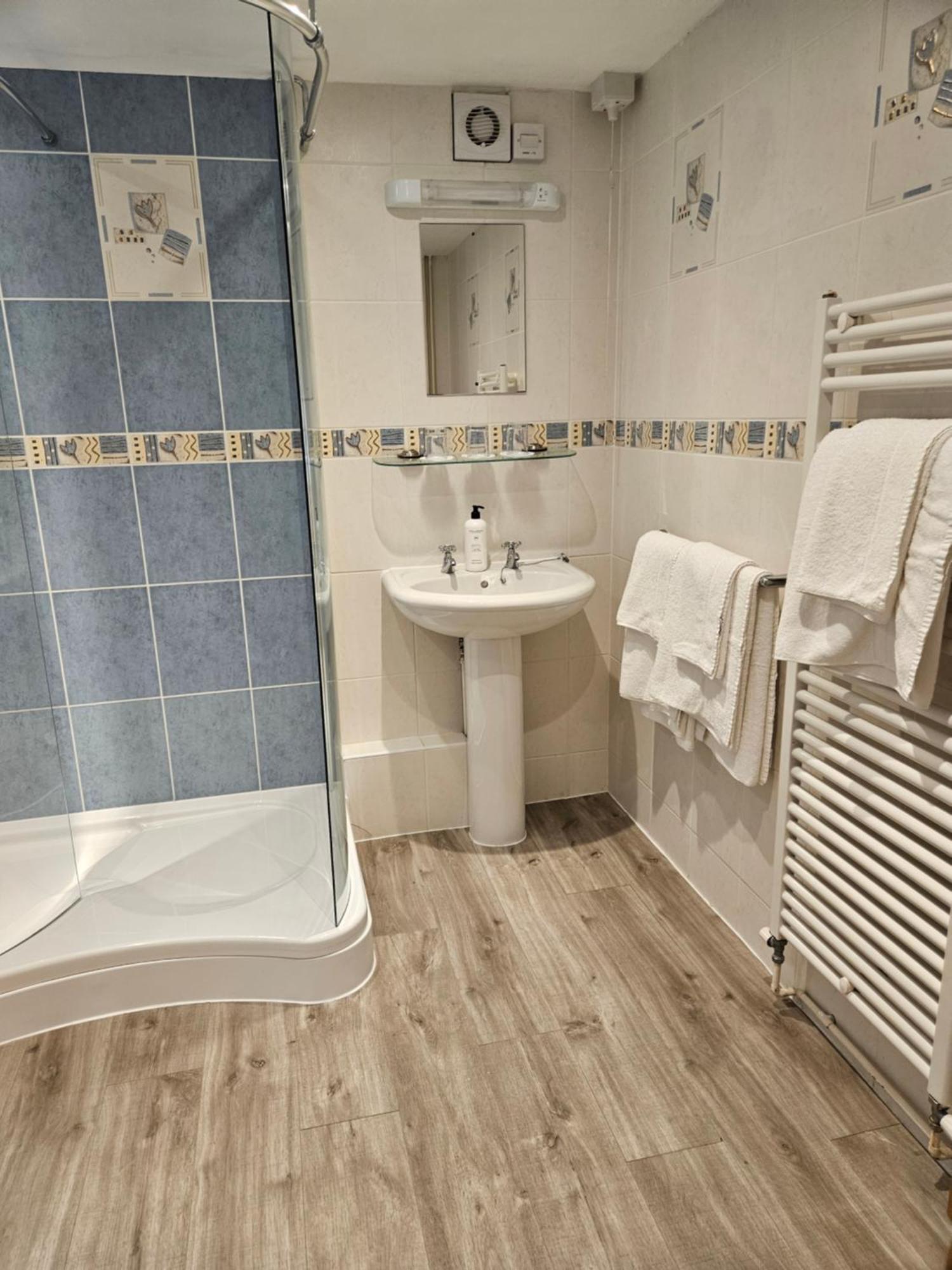 The Beacons Guest House 브레컨 외부 사진
