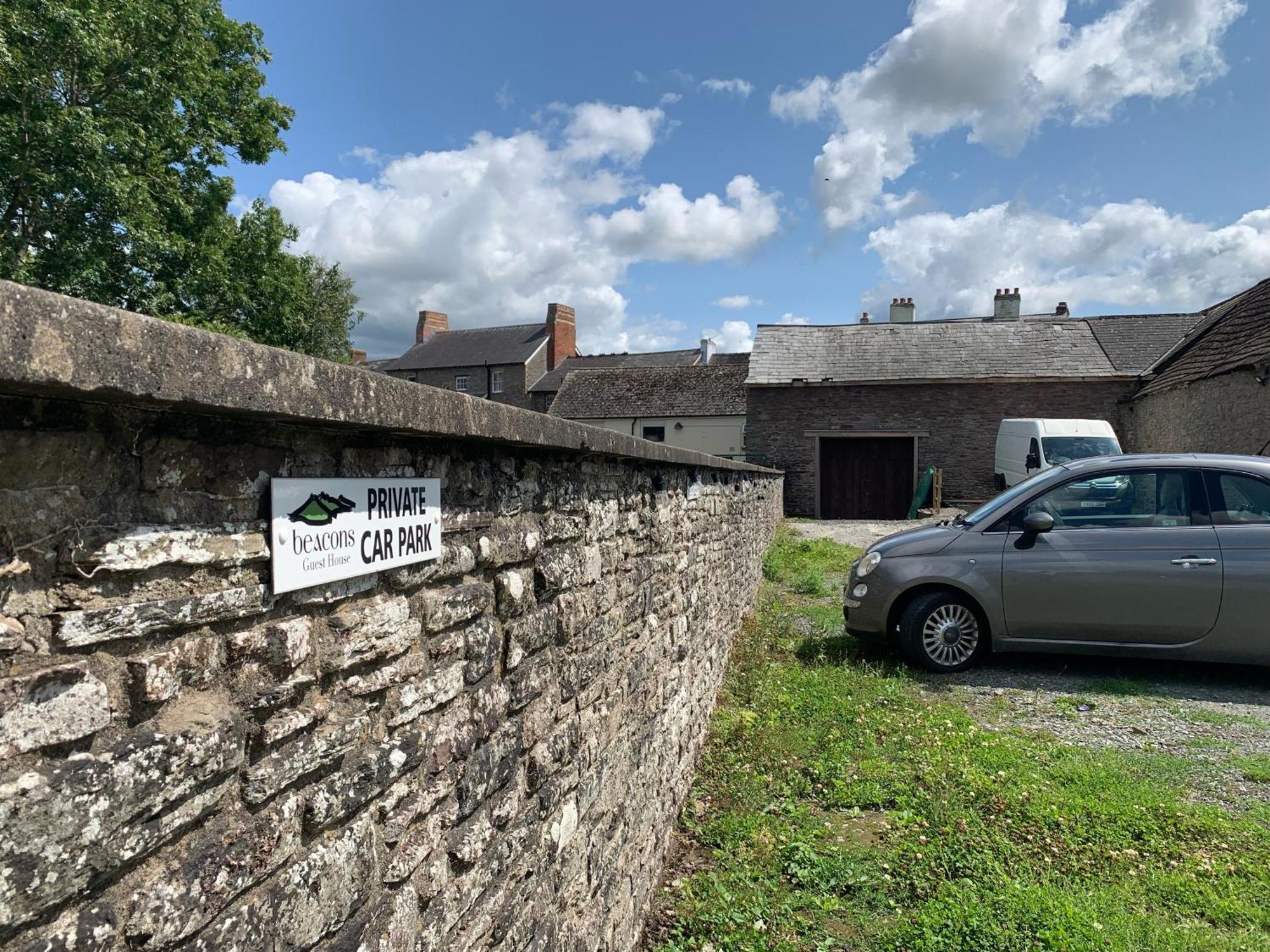 The Beacons Guest House 브레컨 외부 사진